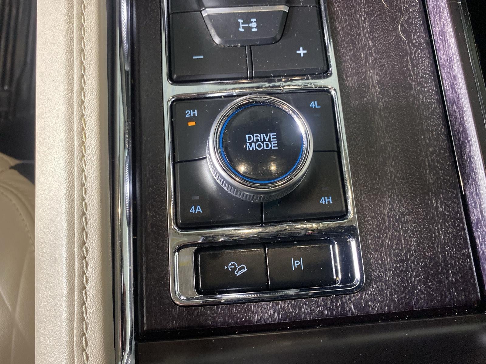 2023 Ford Expedition Platinum