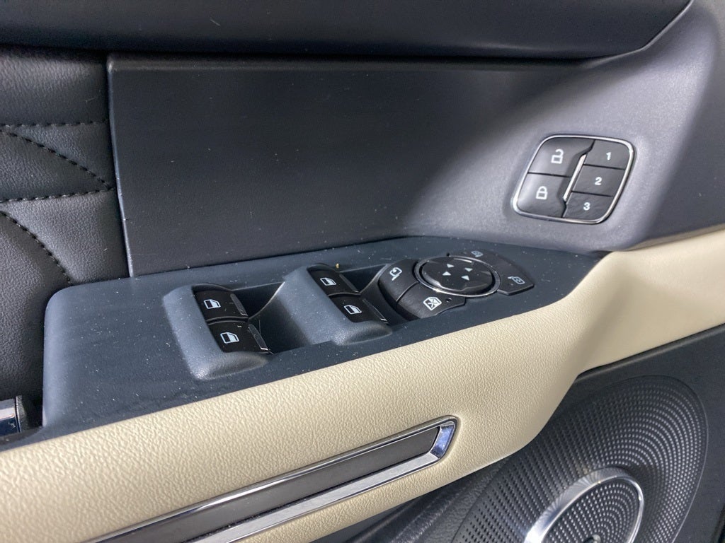 2022 Ford Expedition Platinum