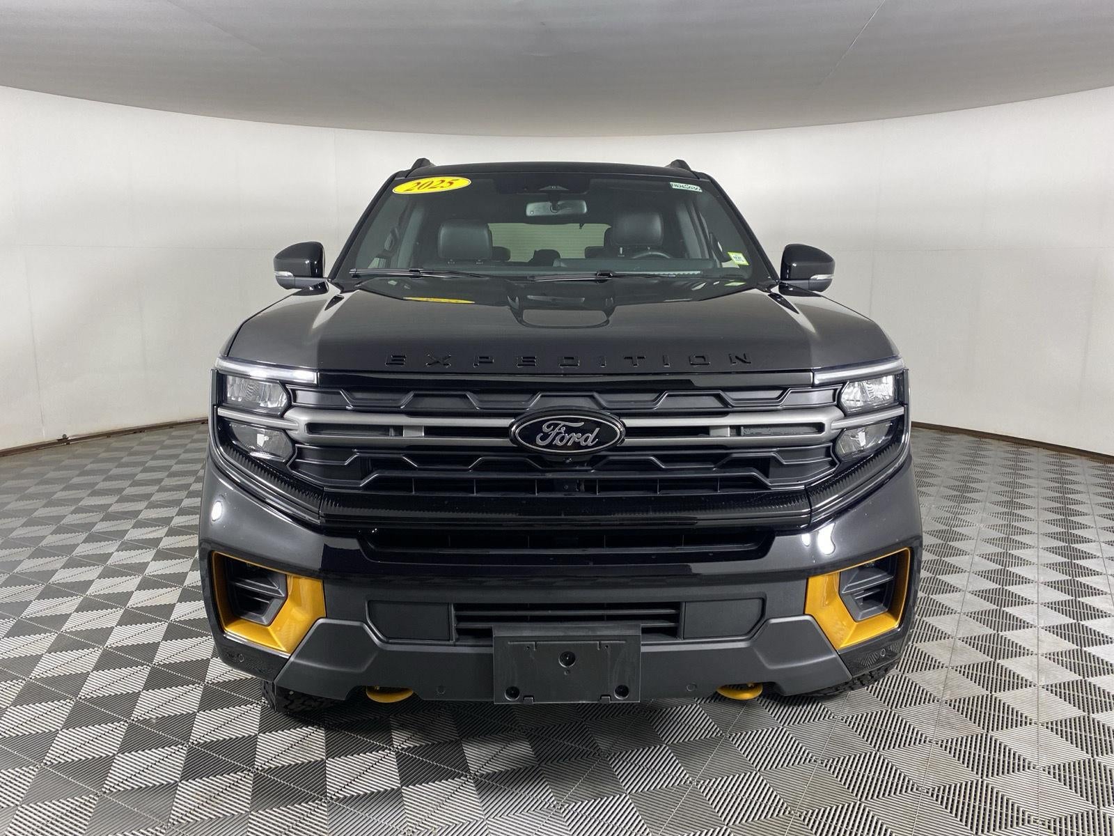 2025 Ford Expedition Tremor