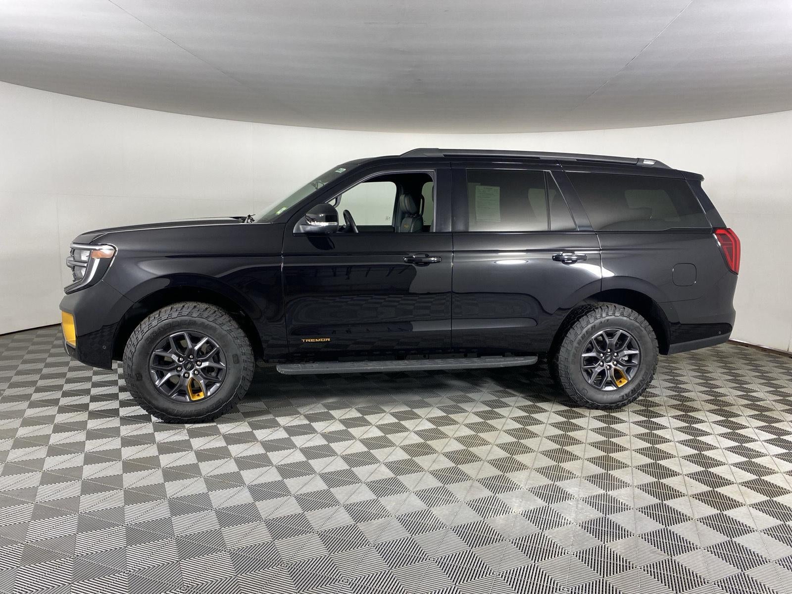2025 Ford Expedition Tremor