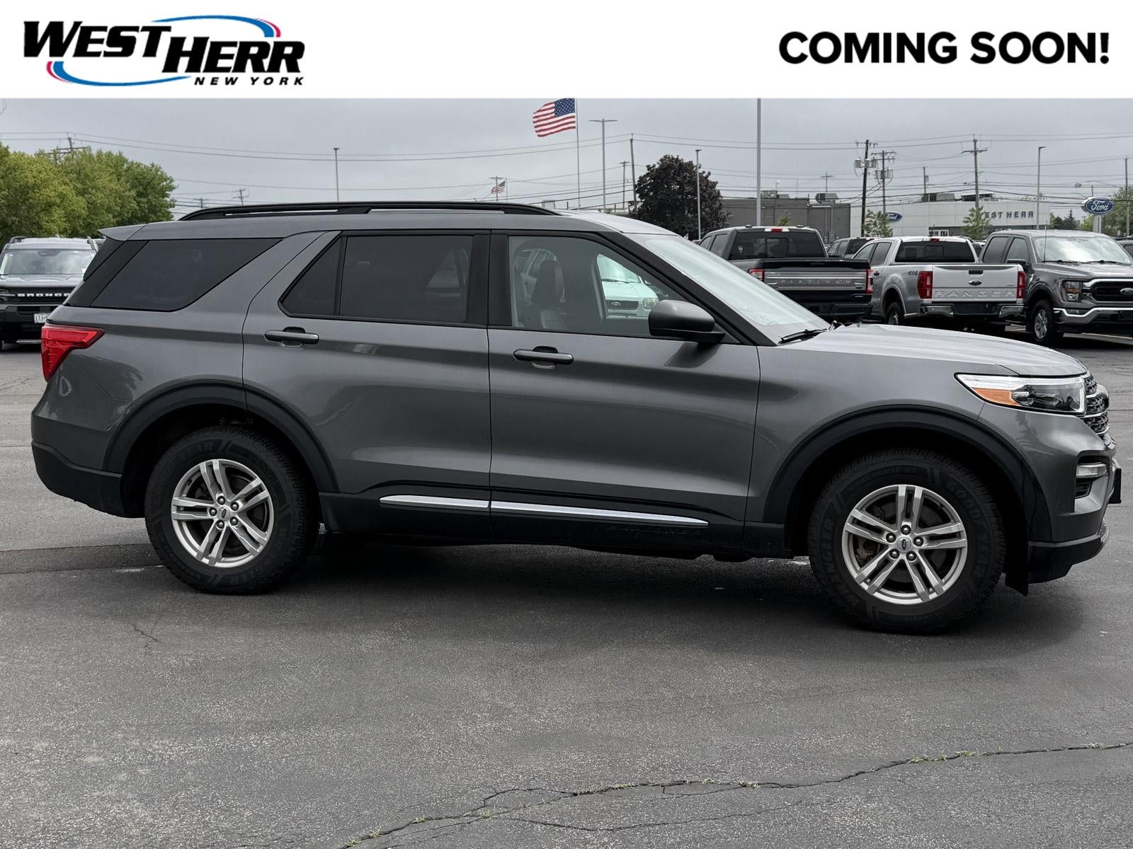 2023 Ford Explorer XLT