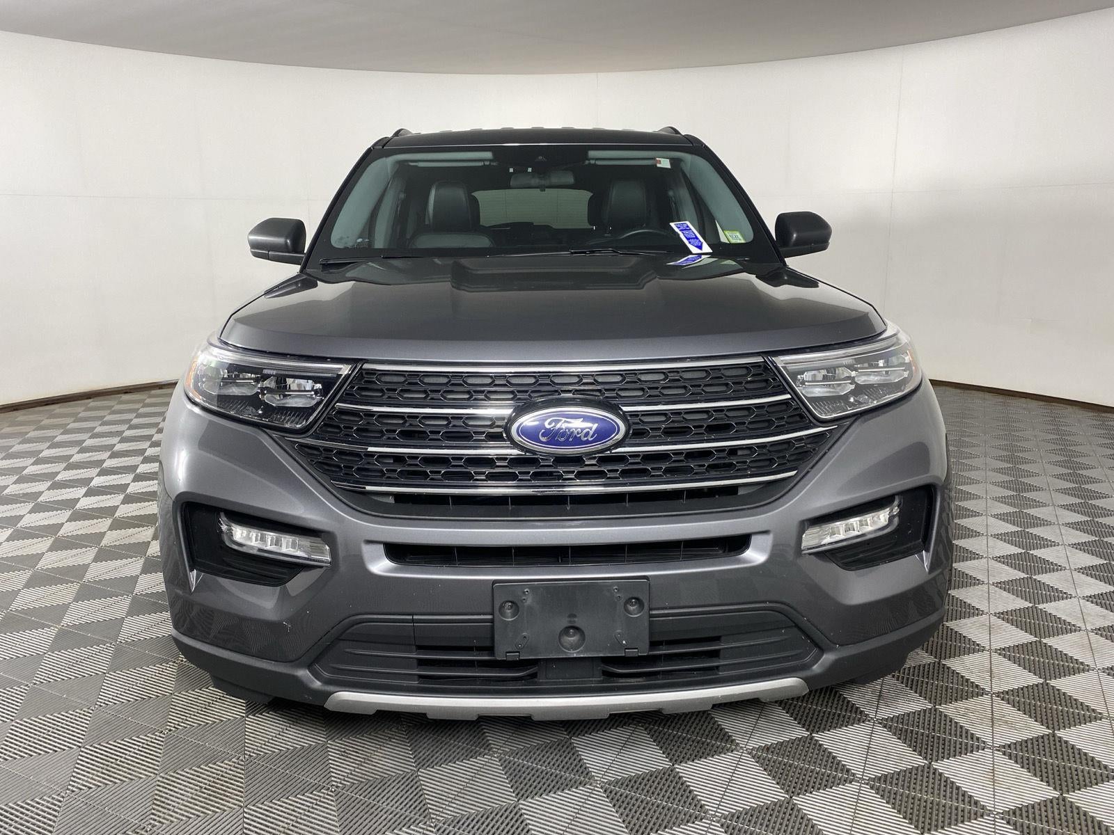 2022 Ford Explorer Base