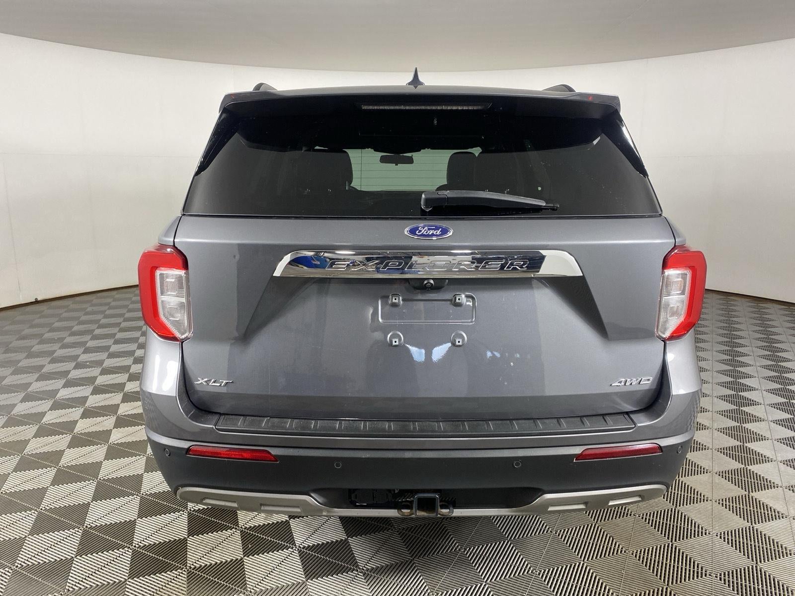2022 Ford Explorer Base