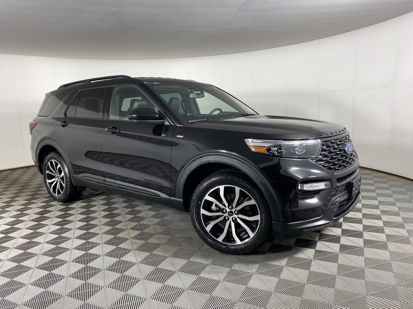 2022 Ford Explorer ST-Line