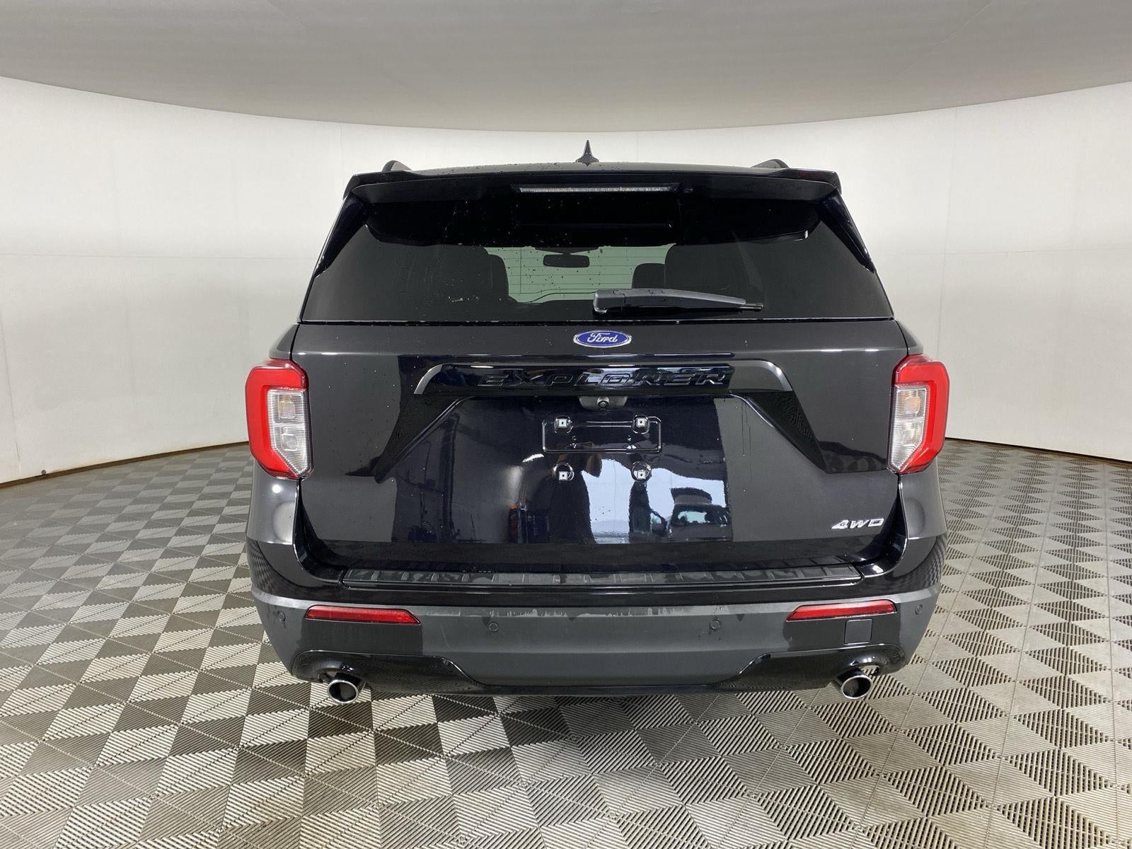 2022 Ford Explorer ST-Line