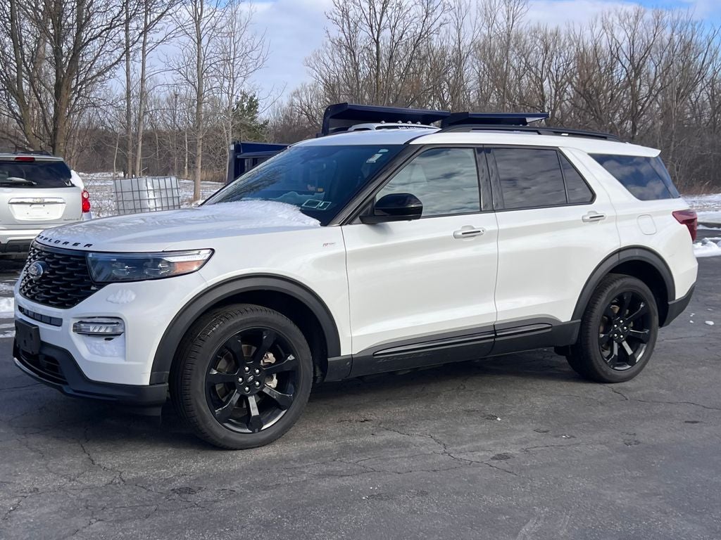 2023 Ford Explorer ST-Line