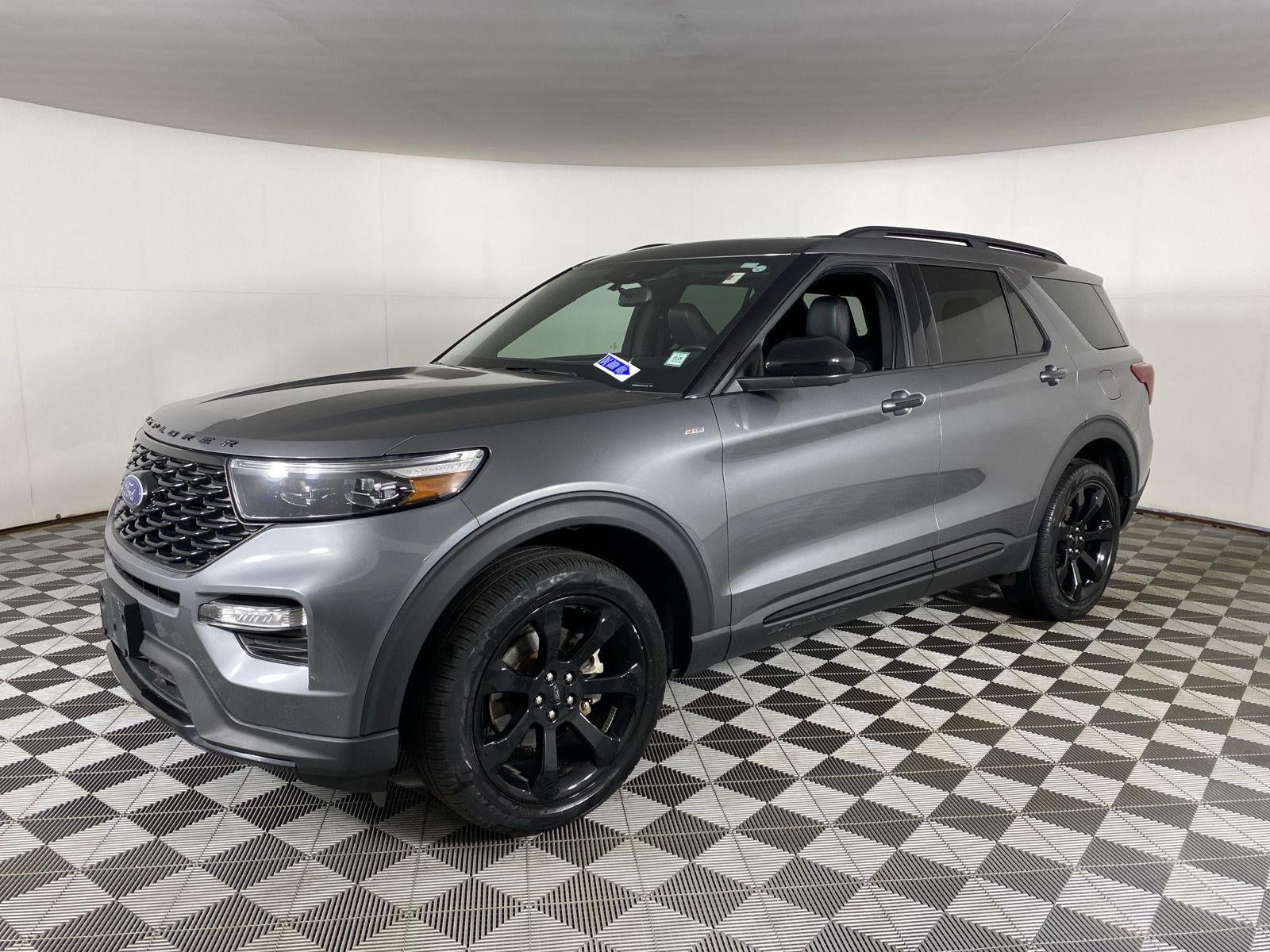 2023 Ford Explorer ST-Line