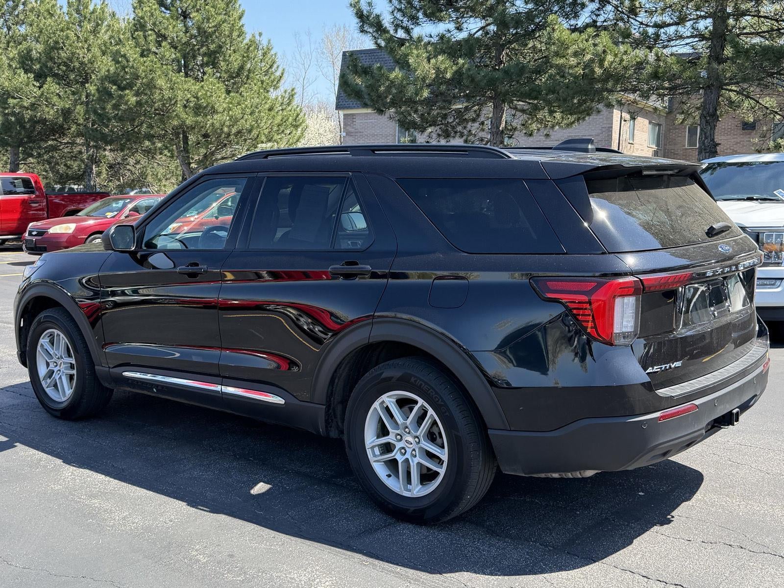 2025 Ford Explorer Active