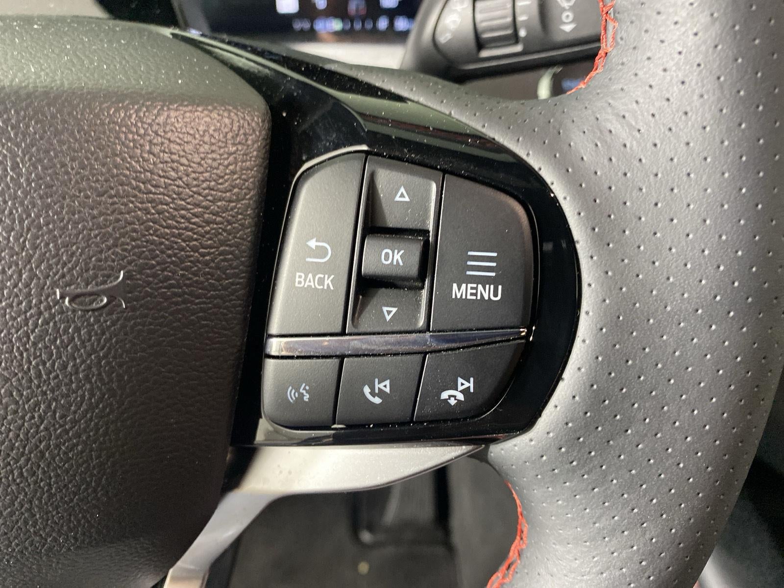 2026 Ford Explorer Base