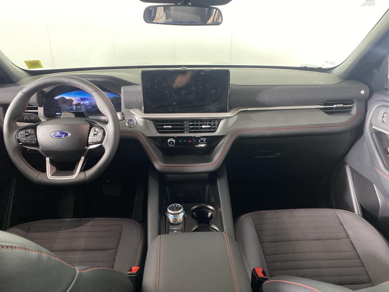 2026 Ford Explorer Base