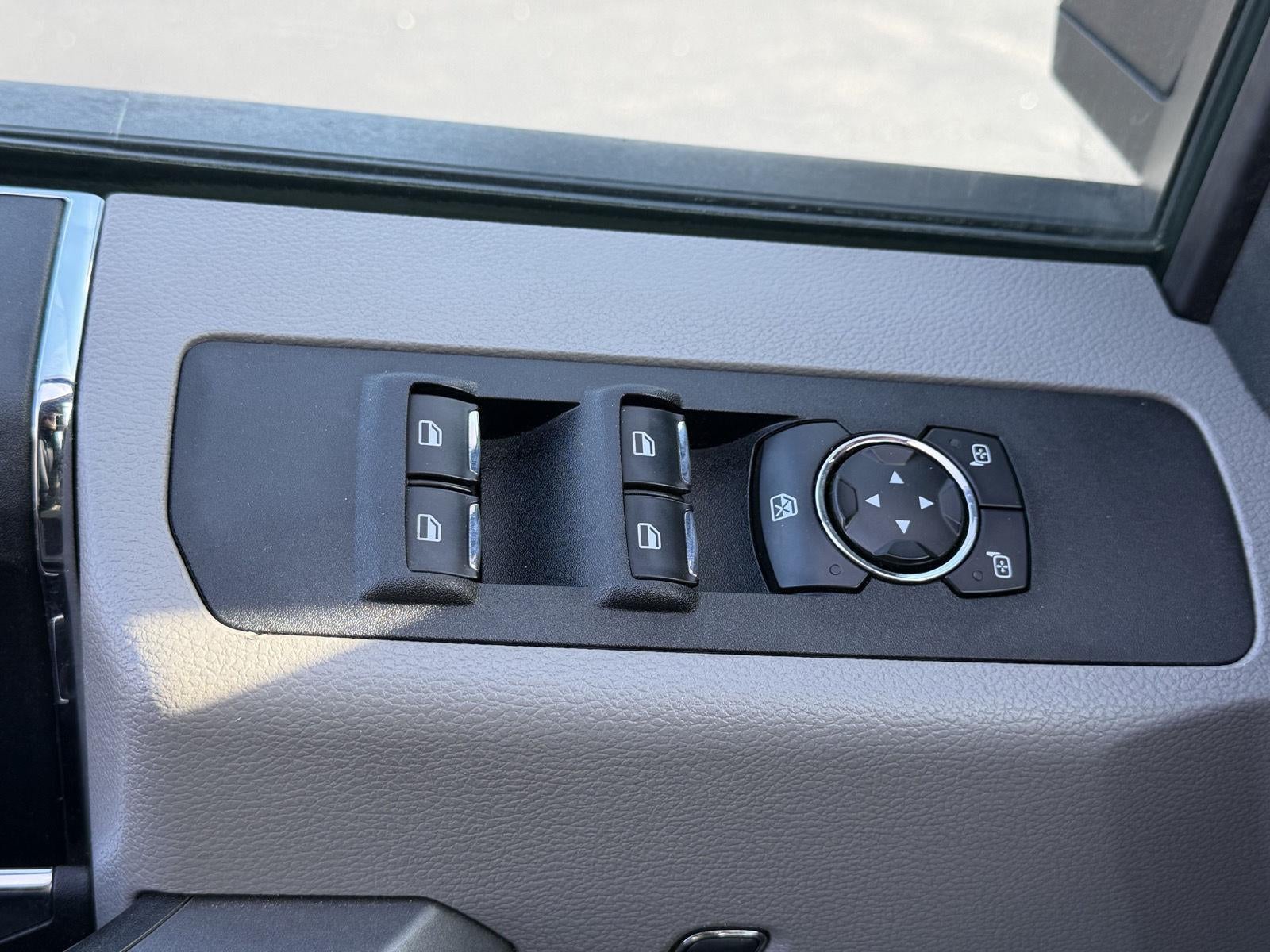2017 Ford Super Duty F-250 XLT
