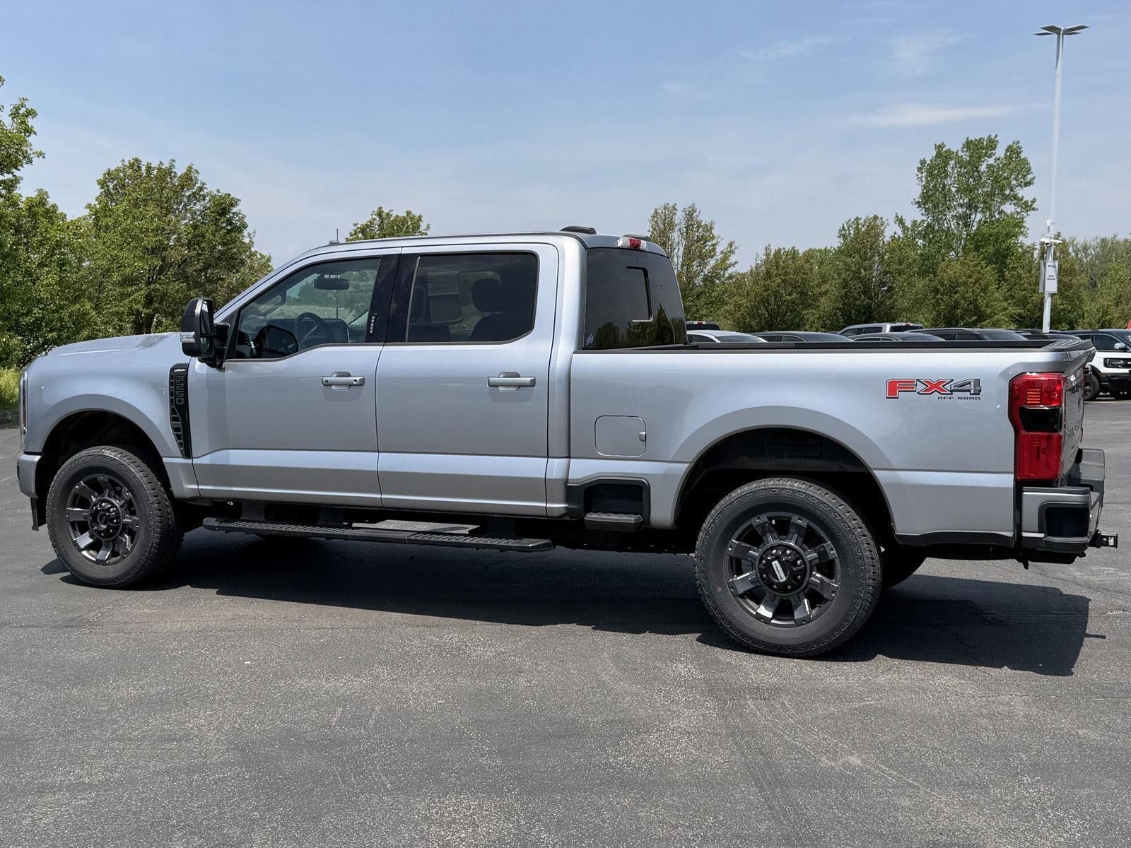 2024 Ford Super Duty F-250 SRW LARIAT