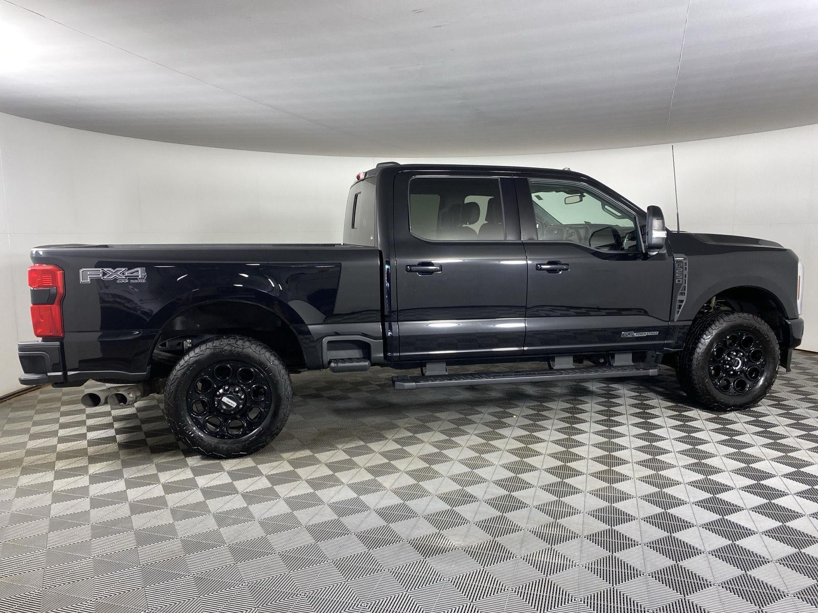 2024 Ford Super Duty F-250 SRW LARIAT