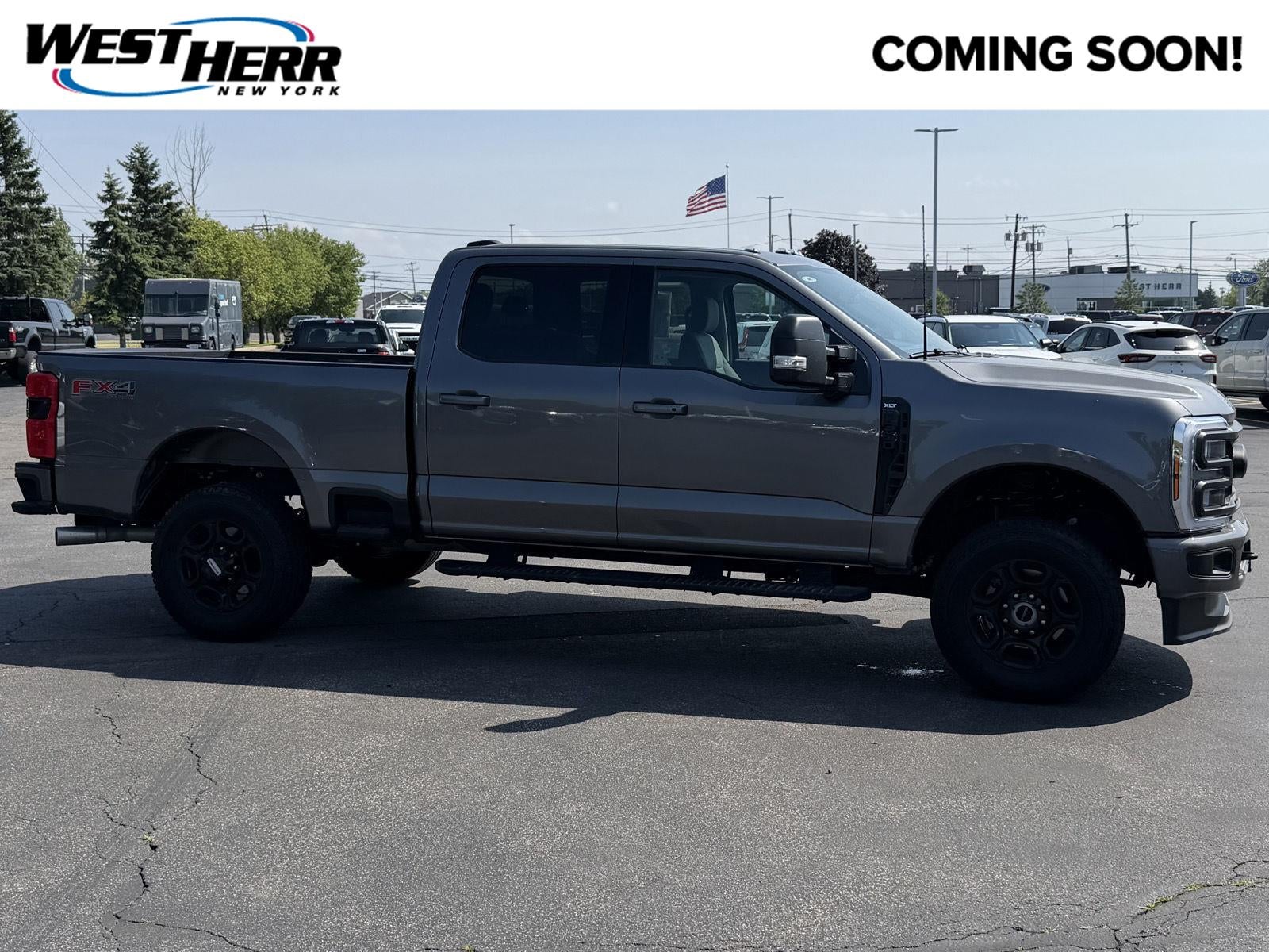 2024 Ford Super Duty F-350 XLT