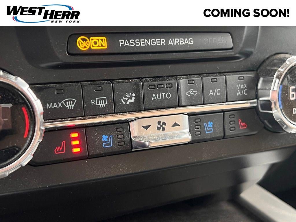 2022 Ford F-350SD Lariat