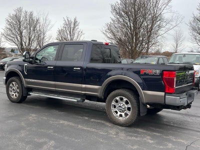 2022 Ford F-350SD Lariat