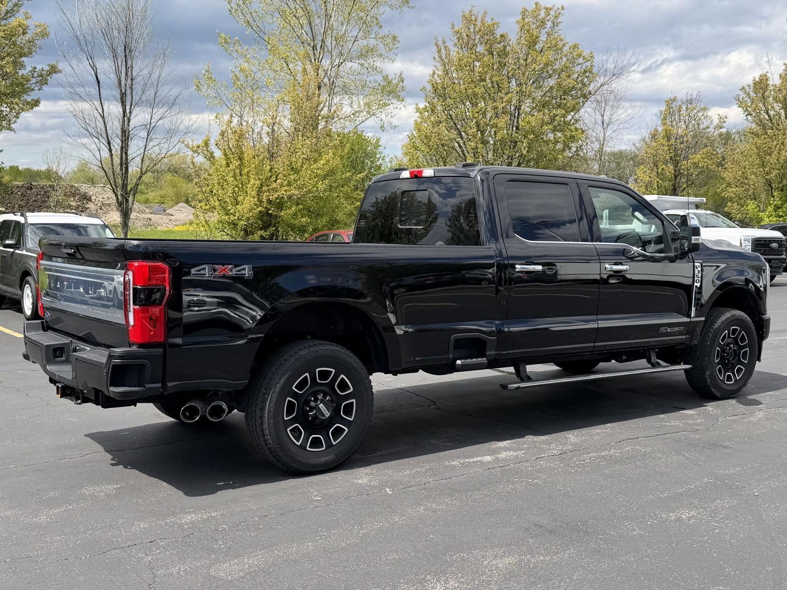 2024 Ford Super Duty F-350 Platinum
