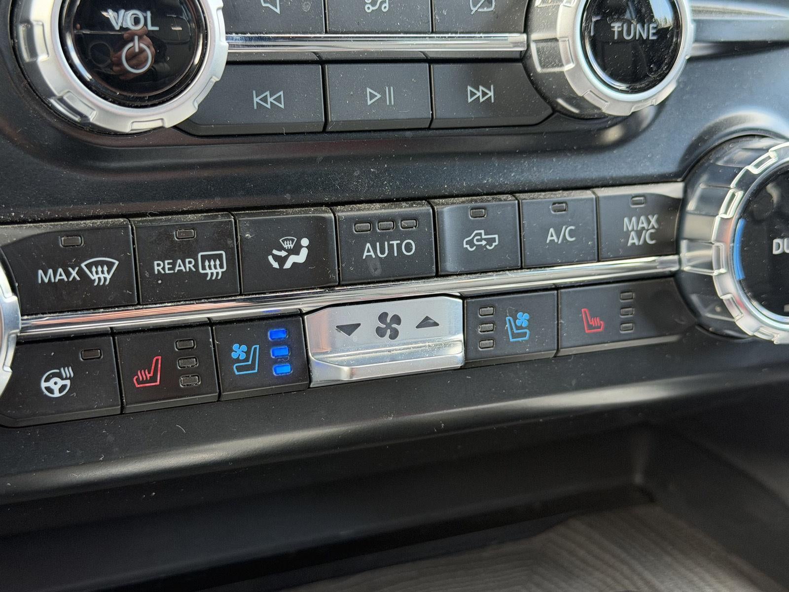 2024 Ford Super Duty F-350 Platinum