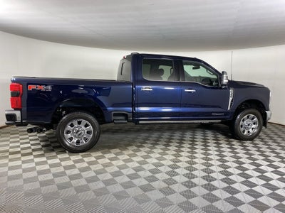 2025 Ford F-350SD Lariat