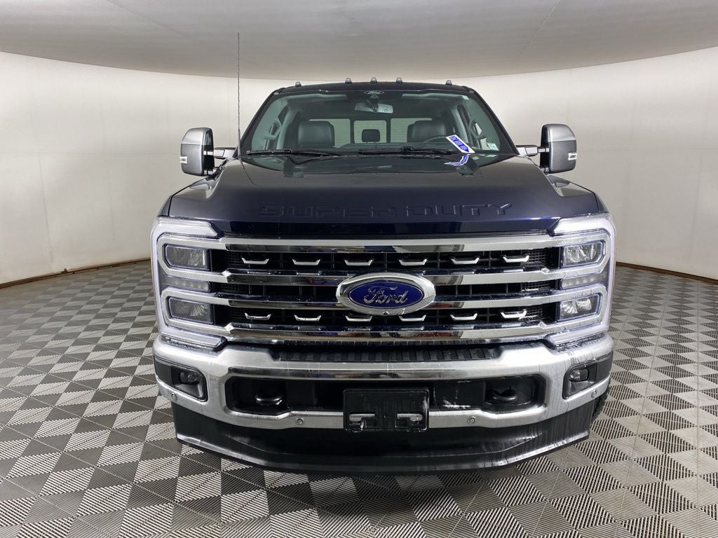 2025 Ford F-350SD Lariat