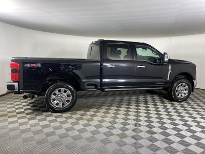 2023 Ford F-350SD Lariat