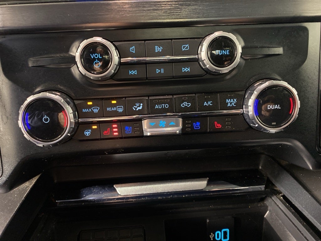 2023 Ford F-350SD Lariat