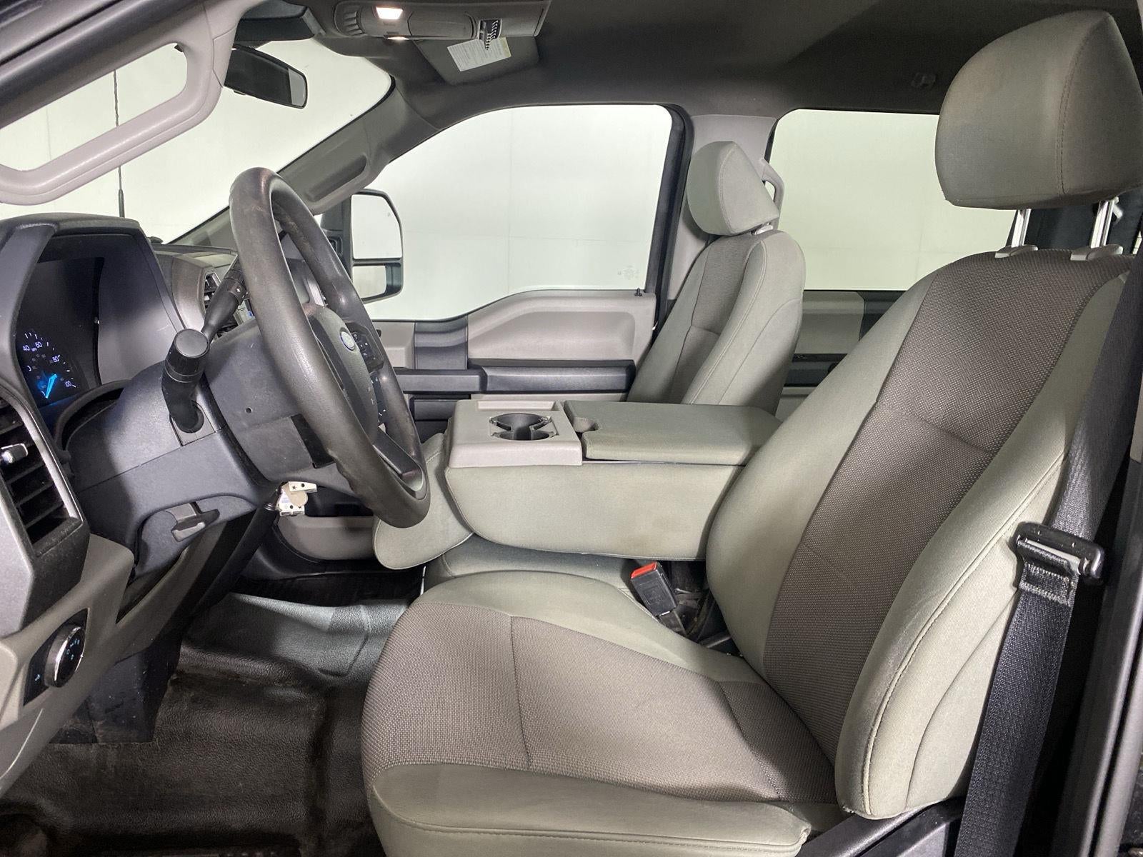 2022 Ford Super Duty F-350 SRW XL