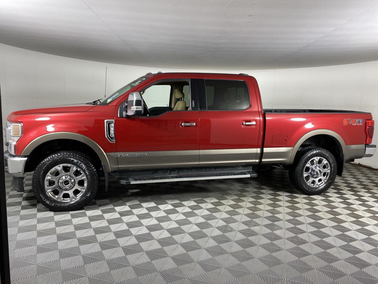 2022 Ford F-350SD Lariat