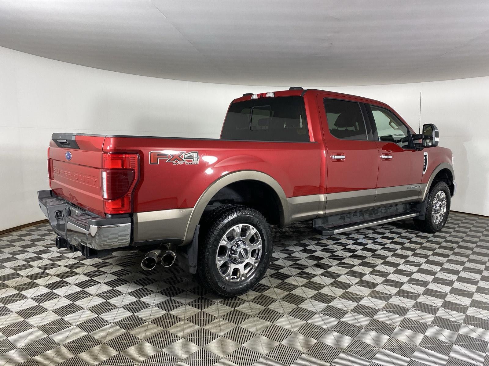 2022 Ford F-350SD Lariat