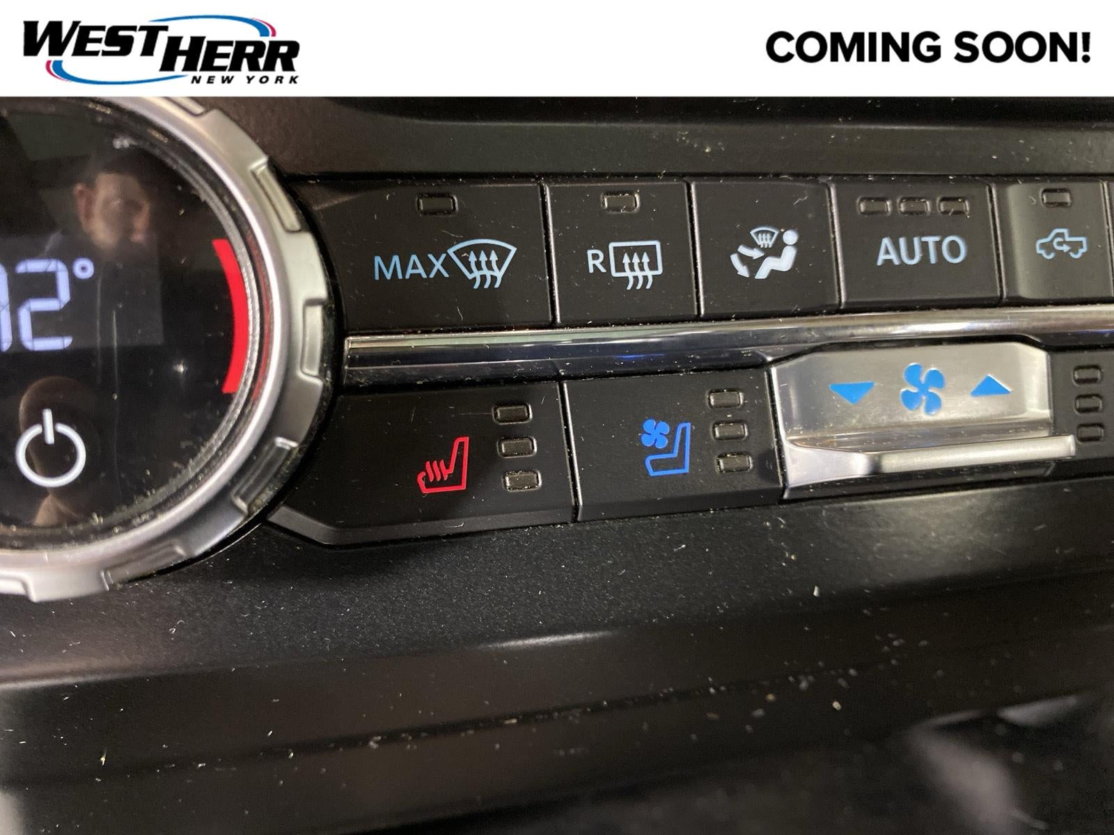 2022 Ford F-350SD Lariat