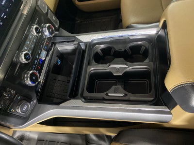 2024 Ford Super Duty F-450 DRW LARIAT