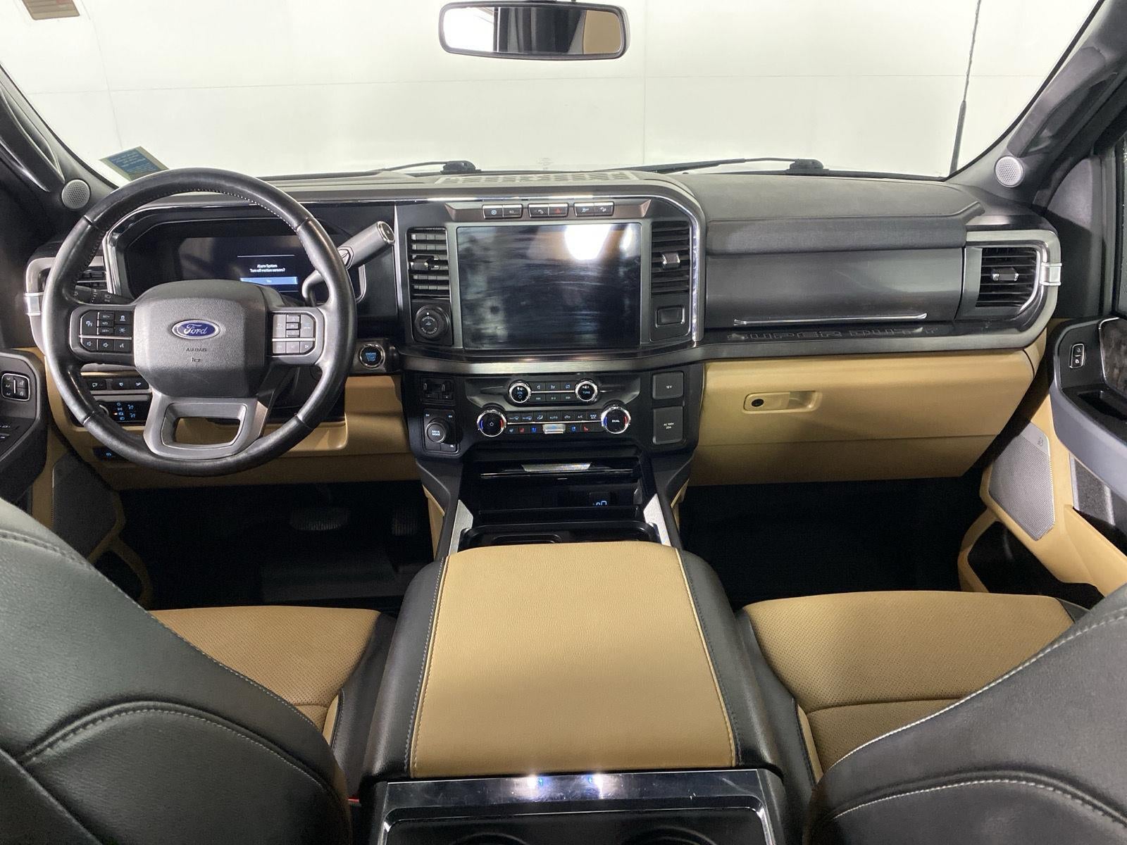 2024 Ford Super Duty F-450 DRW LARIAT