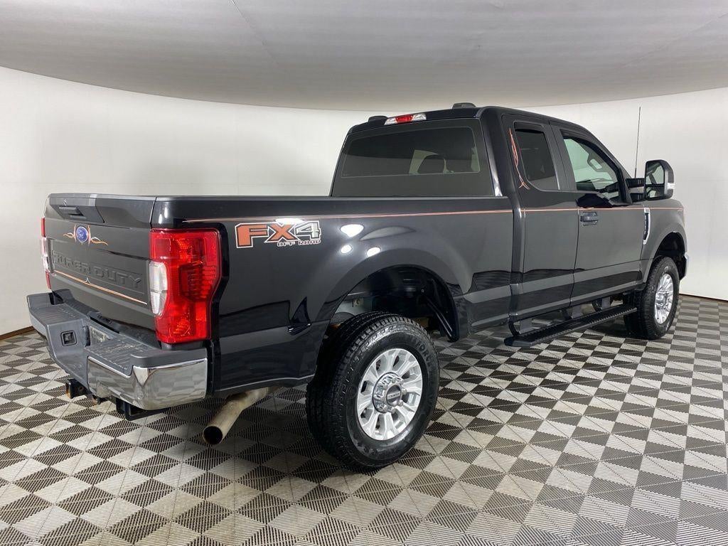 2022 Ford F-350SD XL