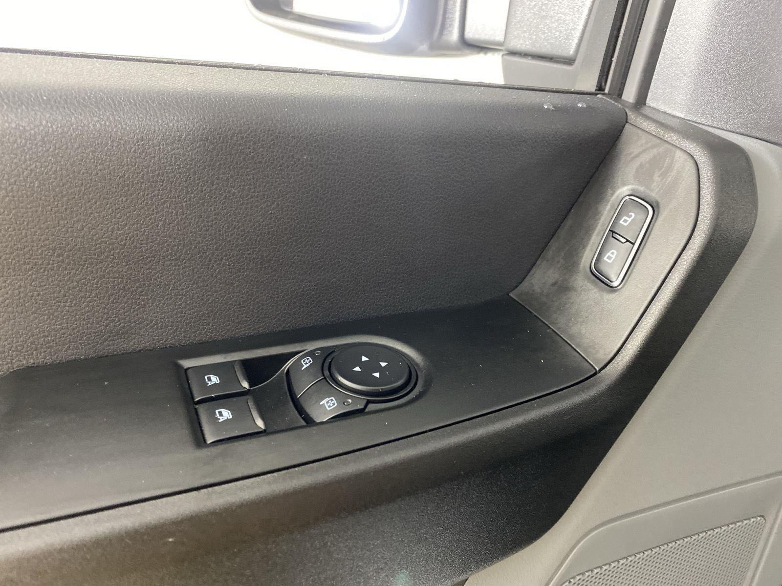 2027 Ford Super Duty F-250 SRW XL