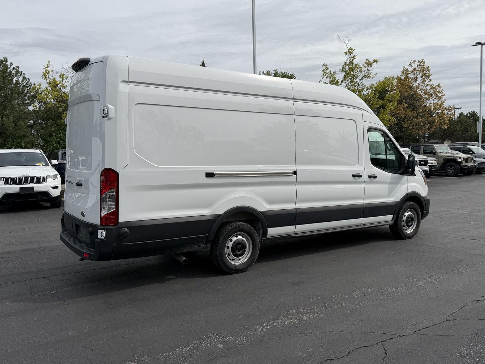 2025 Ford Transit 250