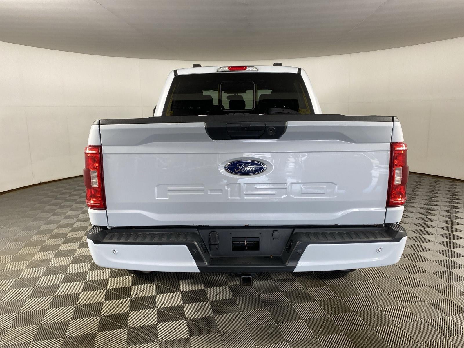 2022 Ford F-150 Base
