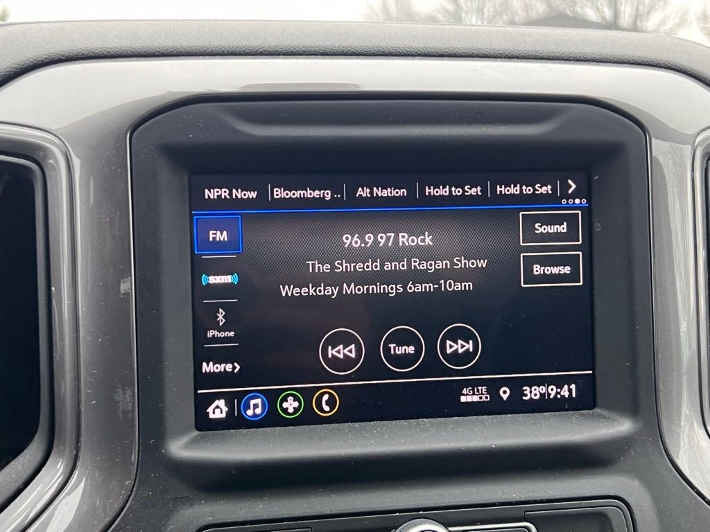 2020 Chevrolet Silverado 1500 Custom