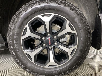 2025 GMC Yukon AT4