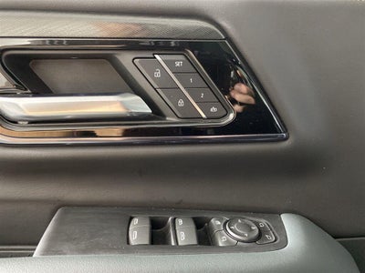 2025 GMC Yukon AT4