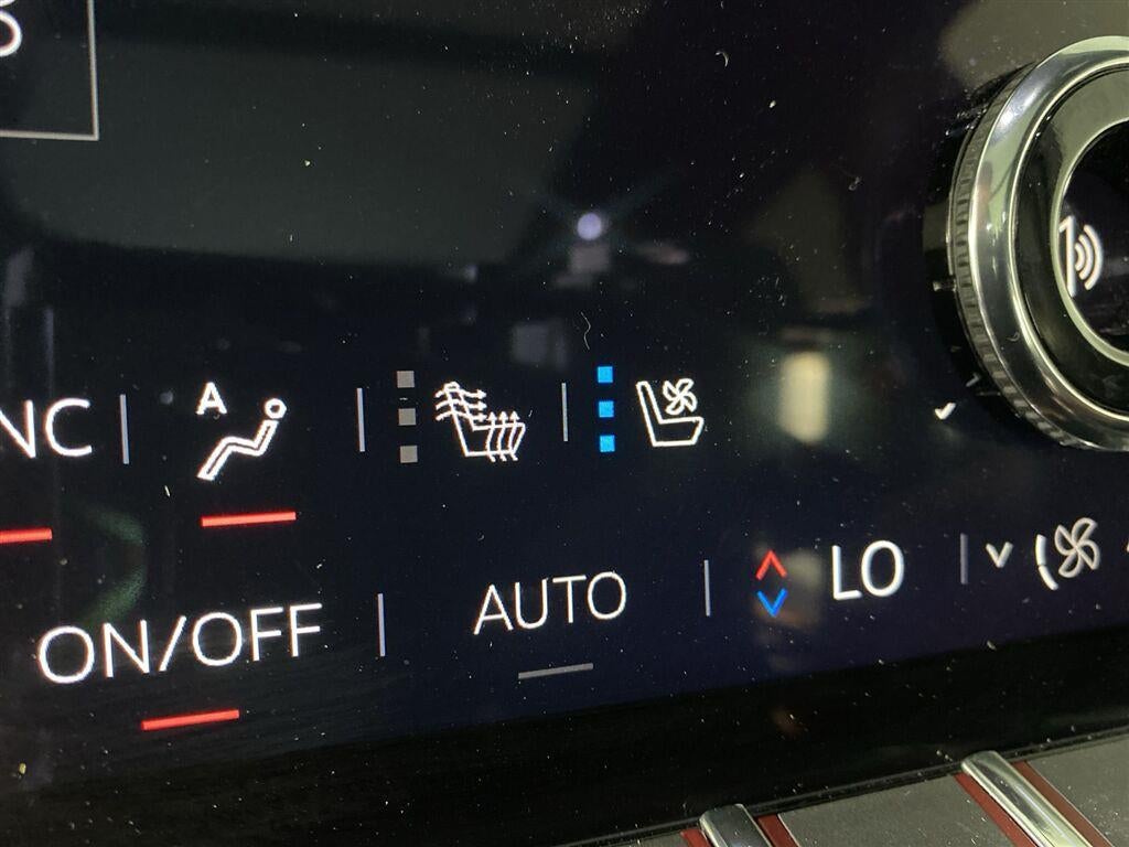 2025 GMC Yukon AT4