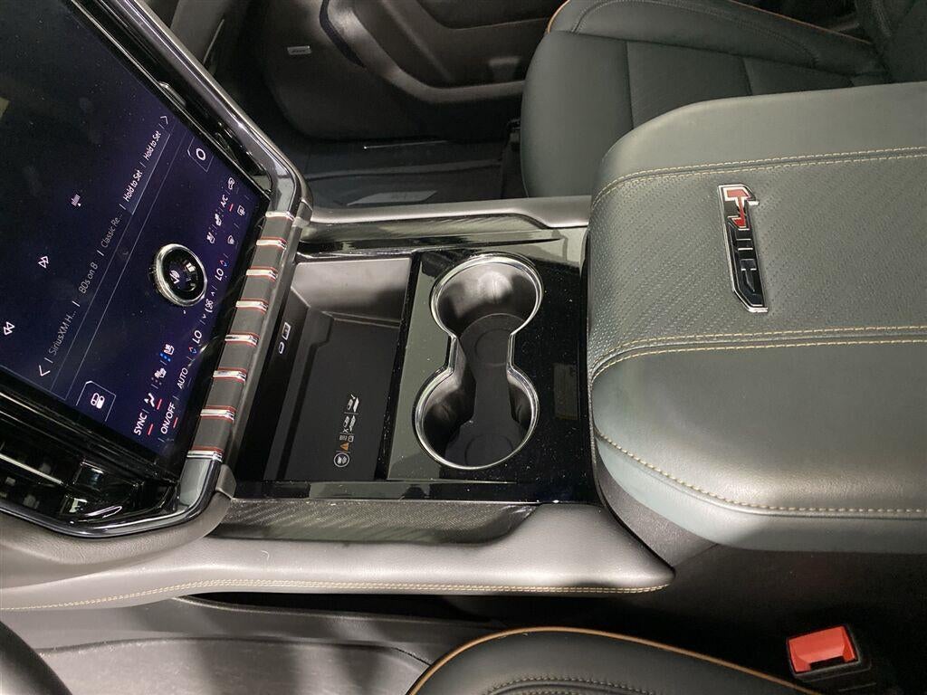 2025 GMC Yukon AT4
