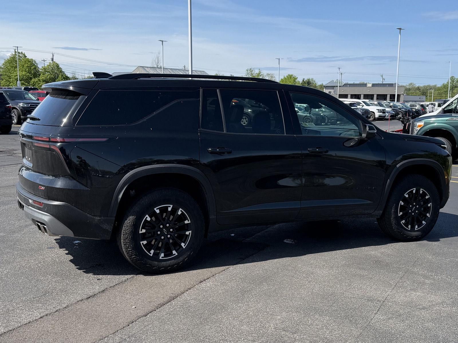2025 Chevrolet Traverse AWD Z71