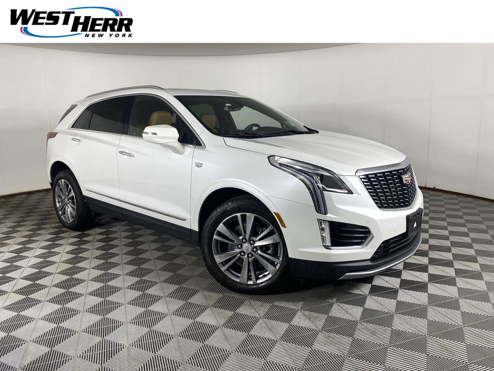2025 Cadillac XT5 AWD Premium Luxury