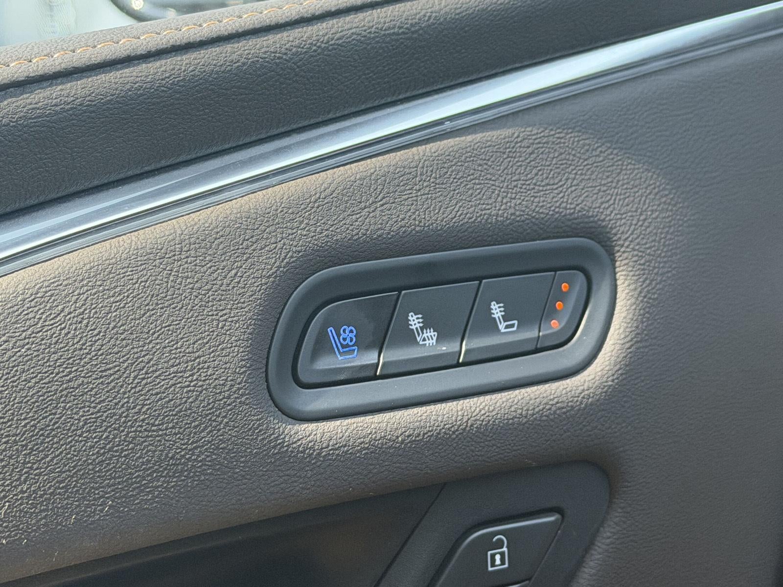 2023 Cadillac Escalade 4WD Sport
