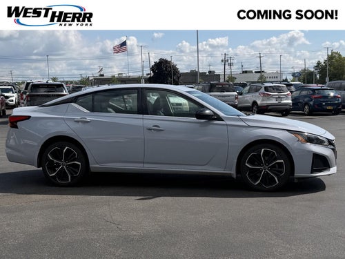 2023 Nissan Altima 2.5 SR