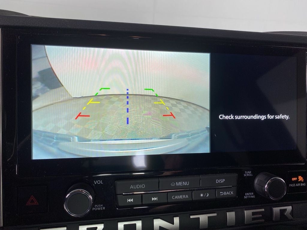 2025 Nissan Frontier SV