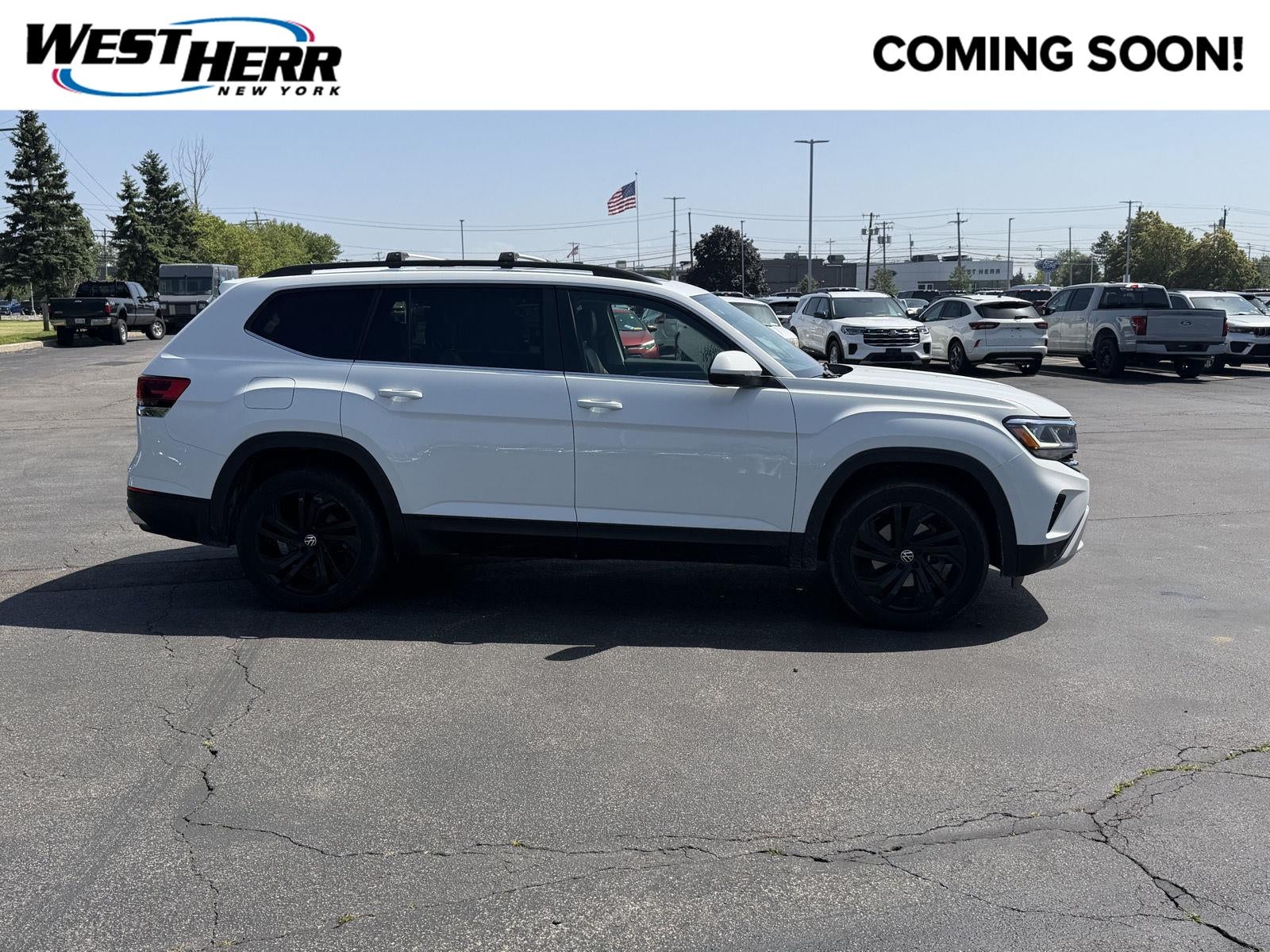2022 Volkswagen Atlas Base
