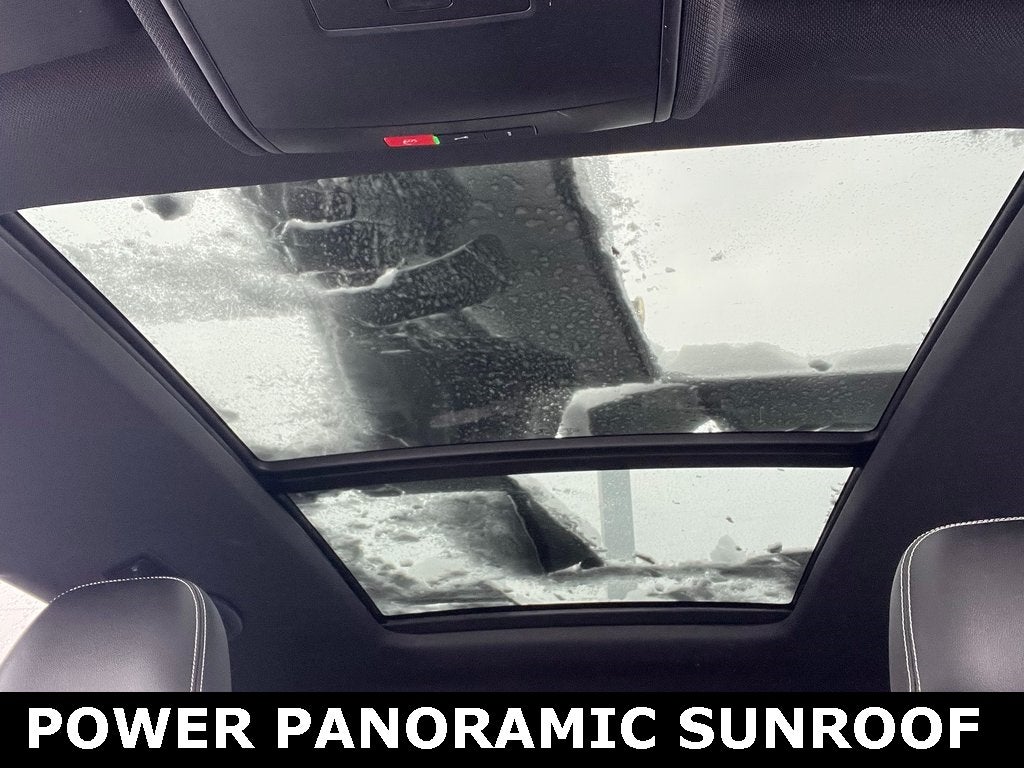 2021 Volkswagen Atlas Cross Sport 3.6L V6 SE w/Technology R-Line