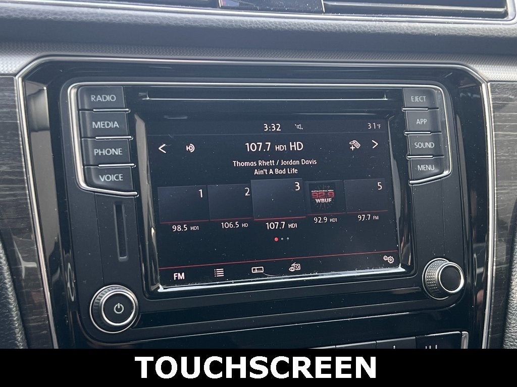 2018 Volkswagen Passat Base