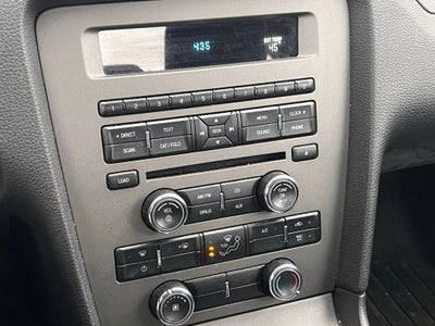 2011 Ford Mustang V6